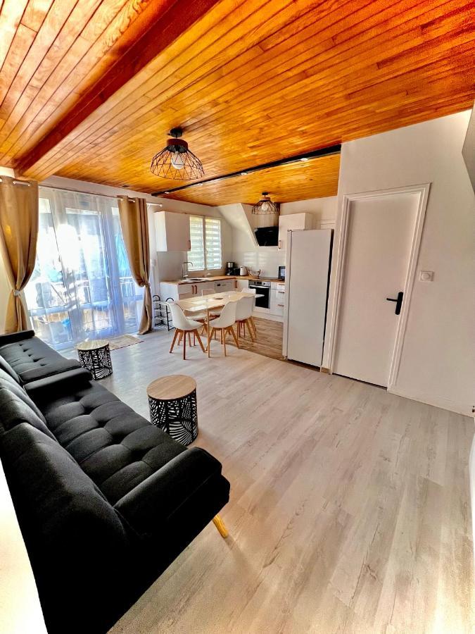 Appartement Style Chalet Standing 2 A 6 Personnes La Bourboule Eksteriør billede